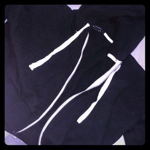 Black crop drawstring zippered forever 21 hoodie